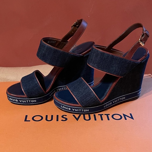 Louis Vuitton Denim Croisiere Wedge Sandal - Picture 4 of 5